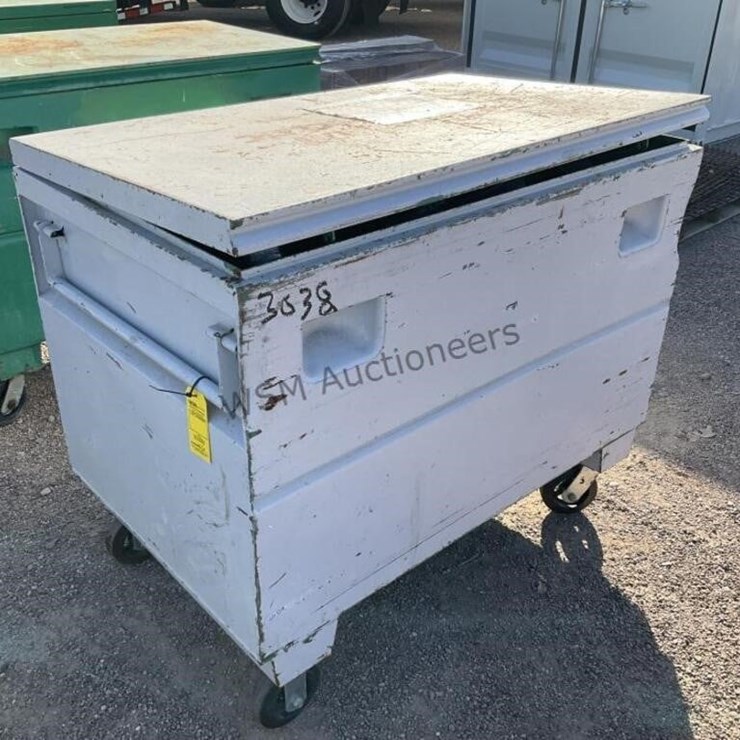 STEEL JOB BOX W/ ASST TUGGER PARTS