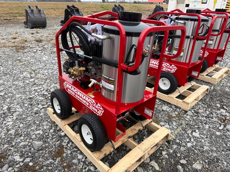 #2-•-unused-magnum-4000-series-hot-water-pressure-washer-254491-inv#33541-image-6