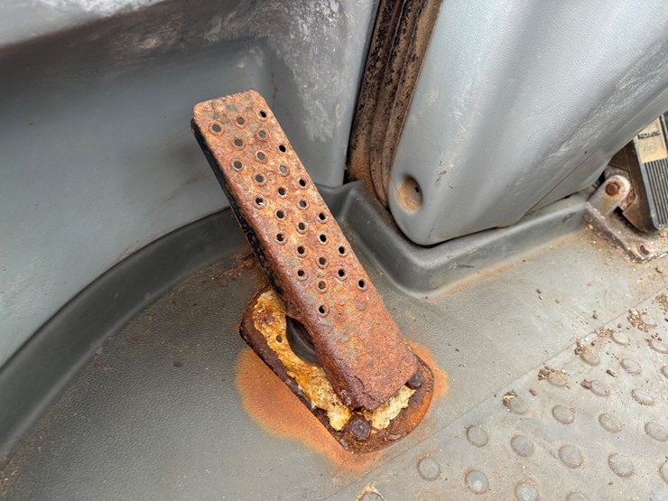 2007-volvo-l45b-image-43