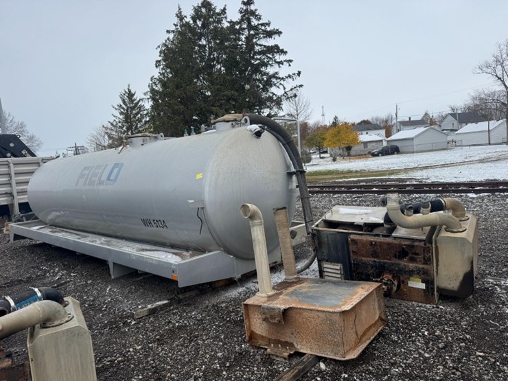 2012-90-bbl-tanker-take-off-w/-pumps-image-1