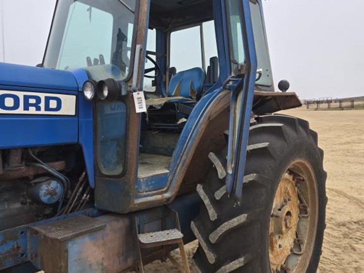 1978-ford-9700-image-17