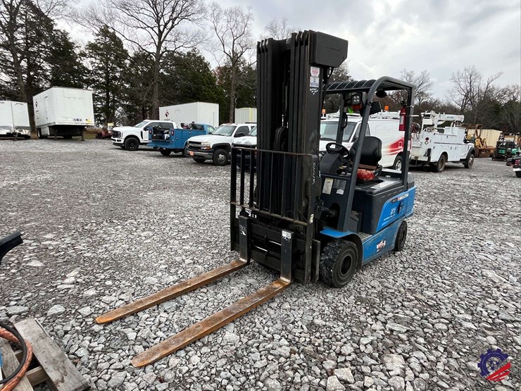 byd-ecb27c-forklift-electric-image-8