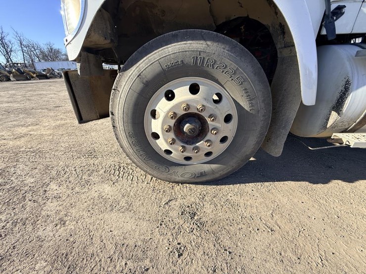 #1972-•-2008-international-eagle-day-cab-truck-tractor-image-49