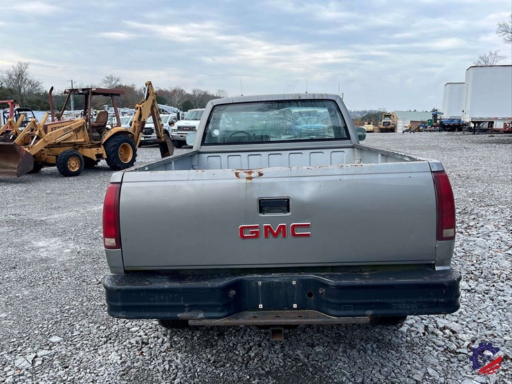 1990-gmc-sierra-pickup-truck-image-25