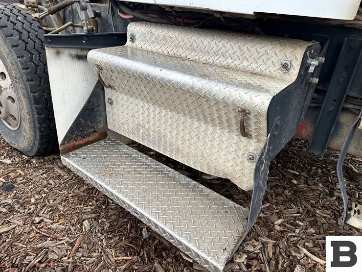 kenworth-t800-image-40