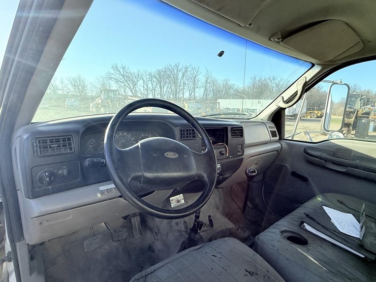 2000-ford-f650-sd-image-38