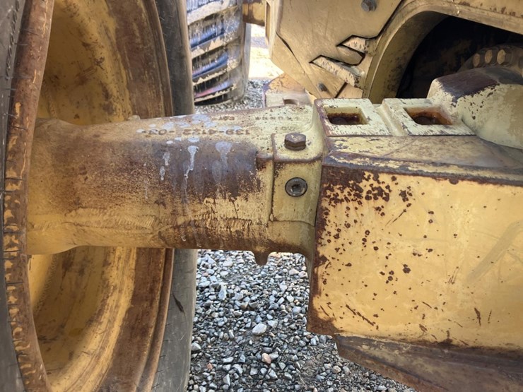 caterpillar-535b-image-40