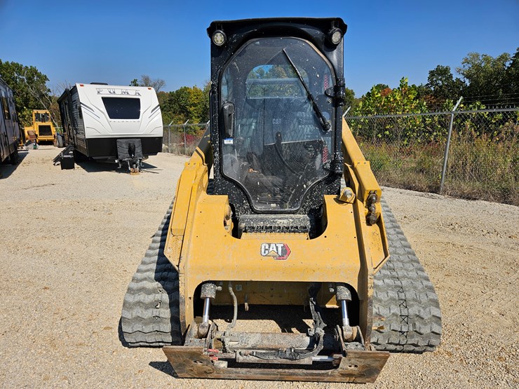 2023-caterpillar-299d3-image-20