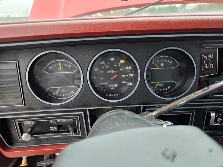 1986-dodge-ram-charger-image-81