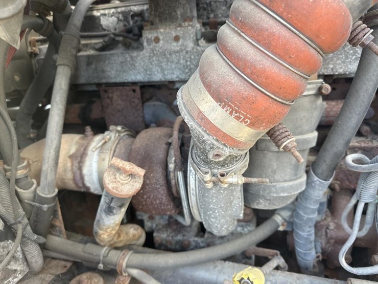 2000-international-9200i-image-45