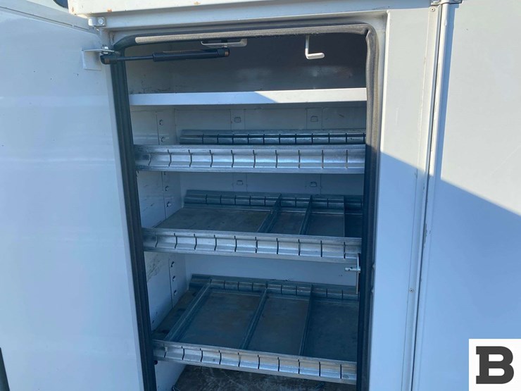 2011-international-durastar-4300-image-22