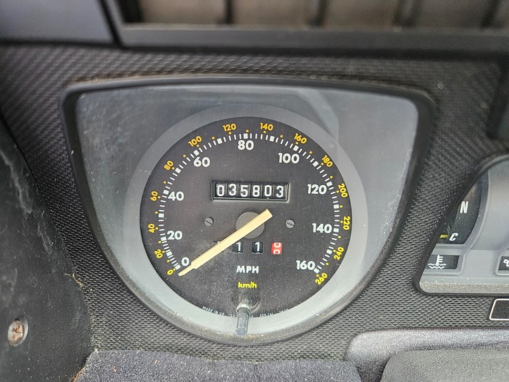 #21242-•-1990-jaguar-xjs-passenger-car-image-37