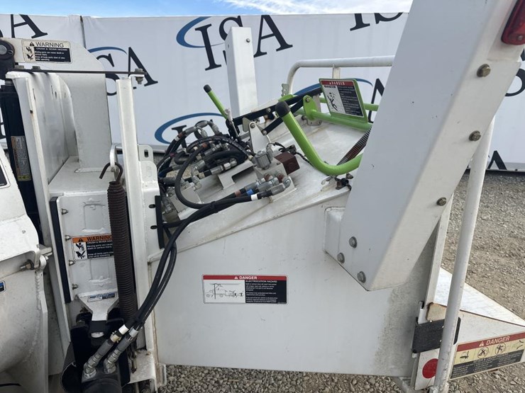 2018-altec-dc1317-image-32