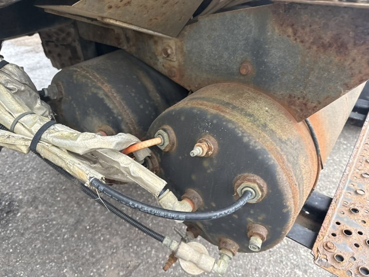 2002-international-7400-image-43