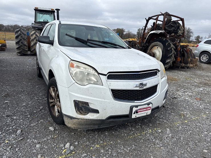 2015-chevrolet-equinox-image-2