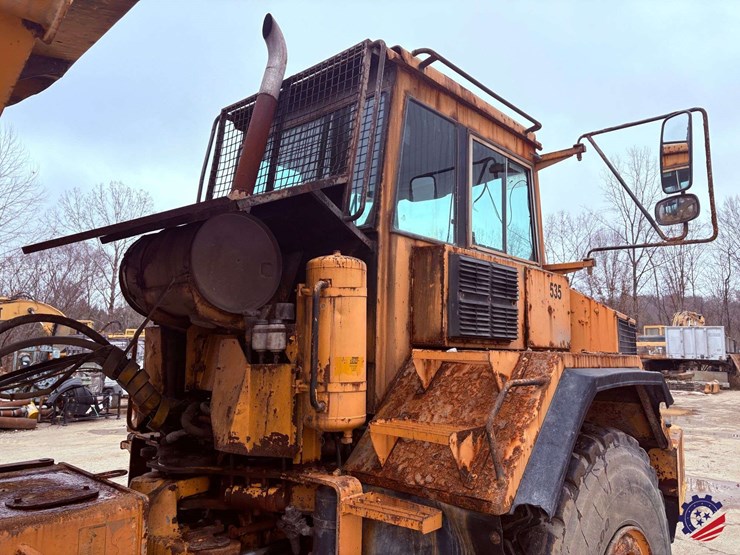 1995-volvo-a30-image-51