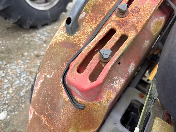 massey-ferguson-1210-image-27