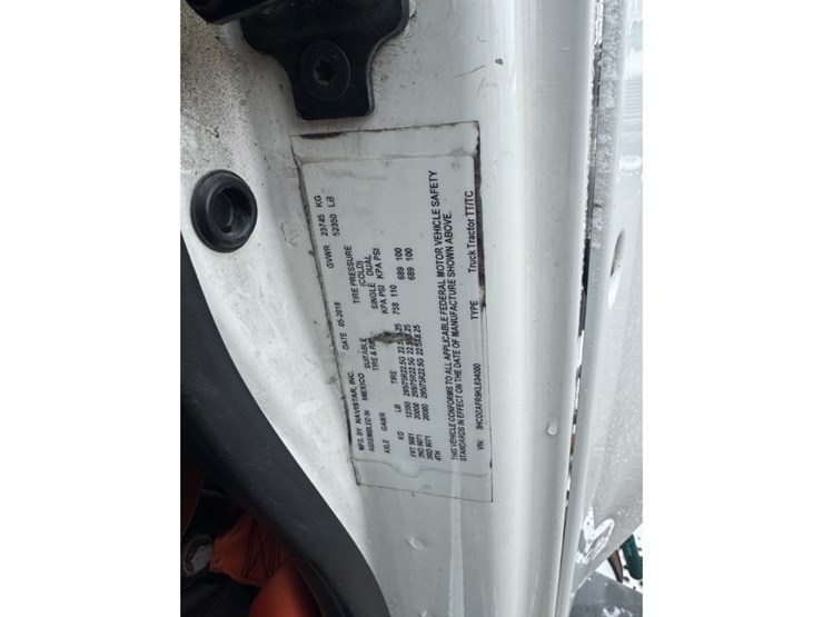 2019-international-lt-image-14