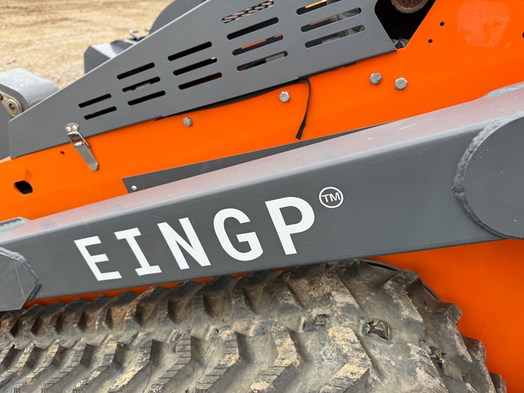 #100-•-2024-erie-industry-scl850-stand-on-skid-steer-loader-scl850562a1396-inv#33620-image-11