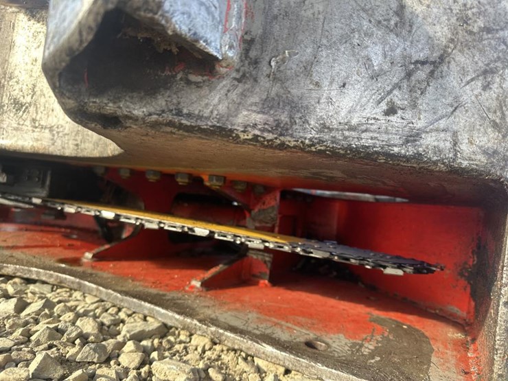 2016-caterpillar-501-hd-image-40