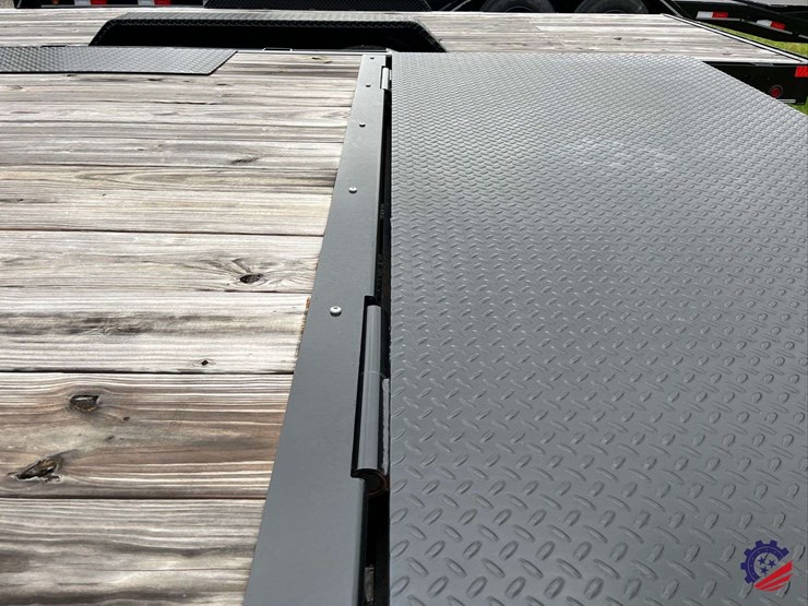 new-2024-belmont-t/a-24’-flatbed-gooseneck-trailer-image-16