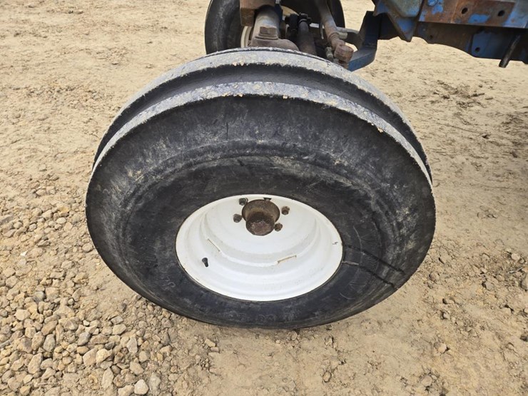 1978-ford-9700-image-14