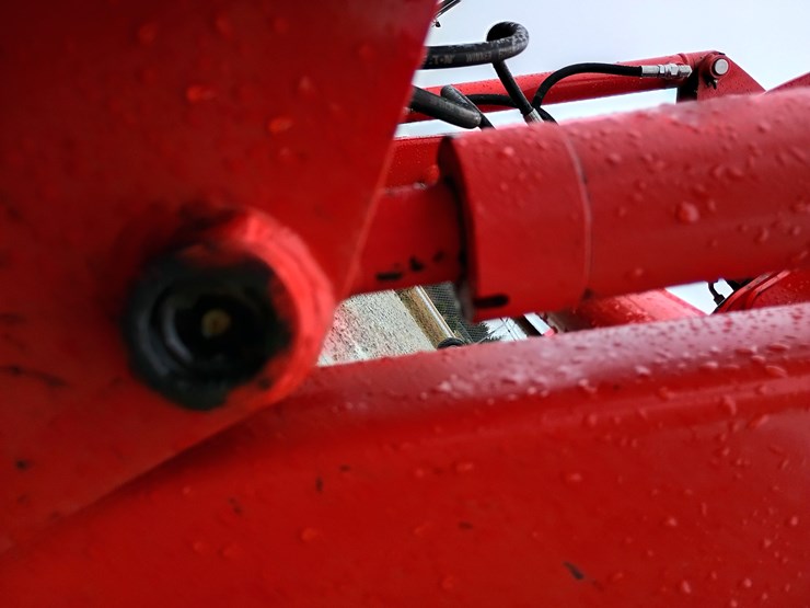 2022-kubota-la526-image-64