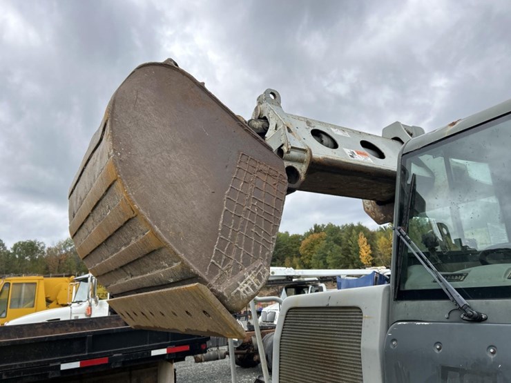 2005-gradall-xl4100-ii-image-10