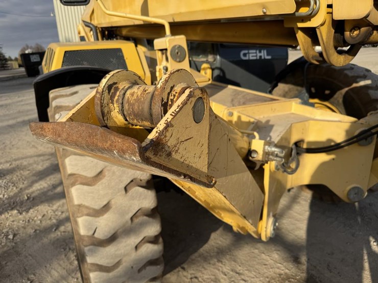 2013-gehl-dl11-image-25