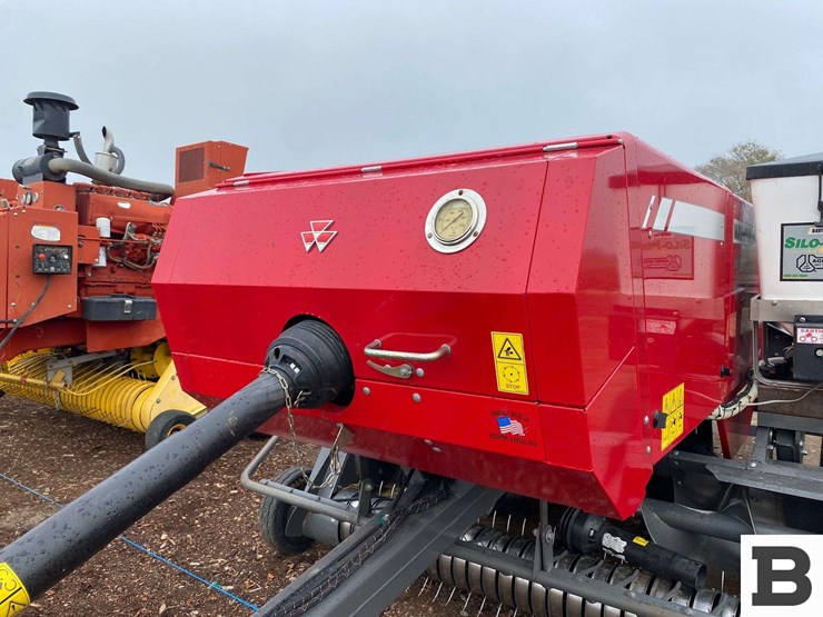 massey-ferguson-1844s-image-11