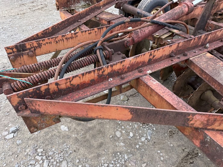 john-deere-7-image-41