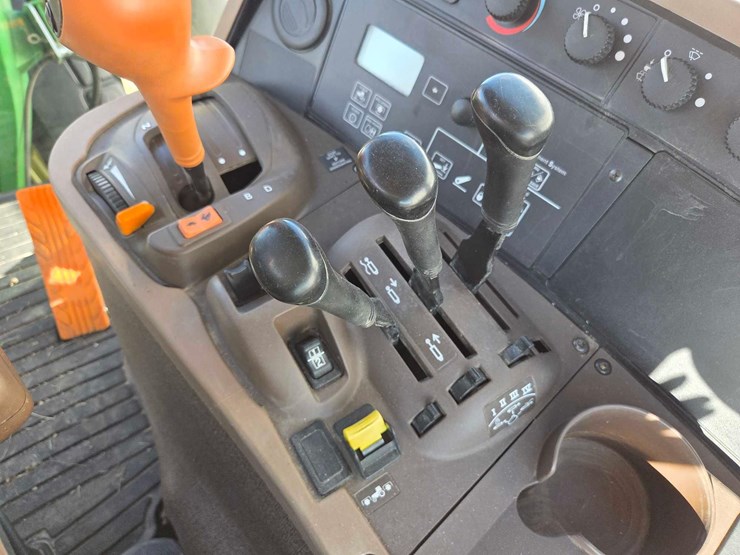 2010-john-deere-7830-image-57
