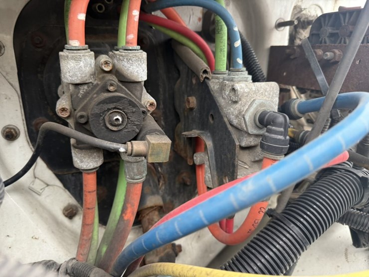 2013-international-4300-sba-image-13