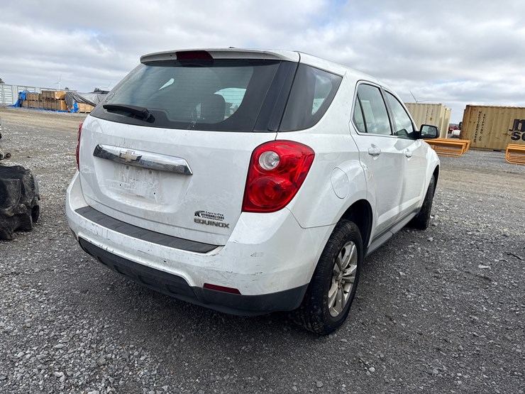 2015-chevrolet-equinox-image-4