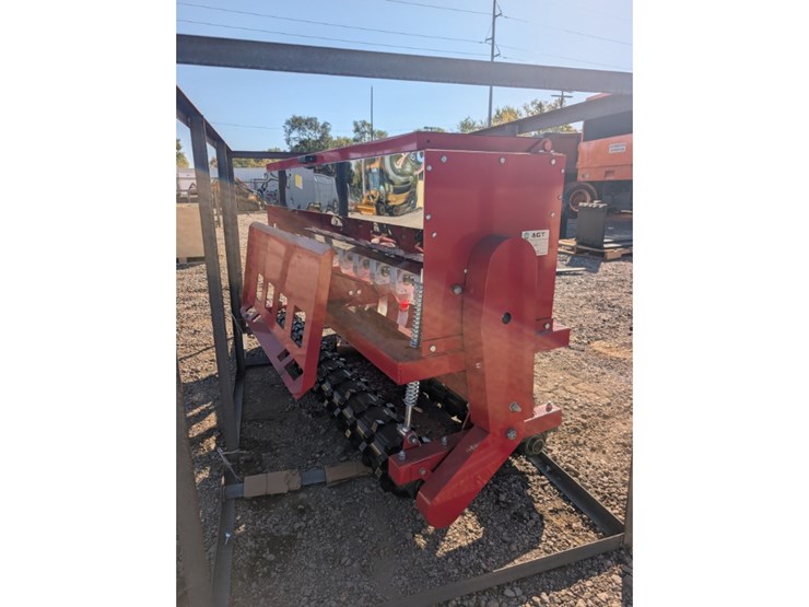 agt-skid-steer/3-point-seed-drill-image-5