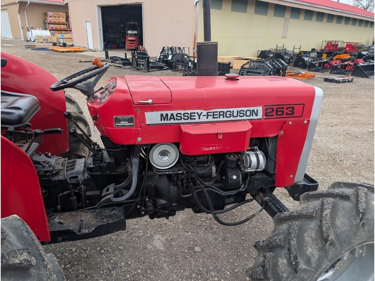massey-ferguson-263-image-6