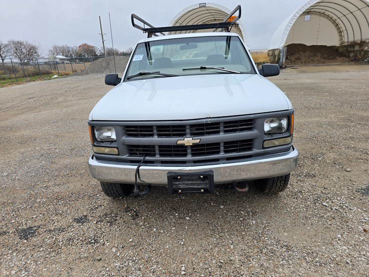 1997-chevrolet-k2500-image-29