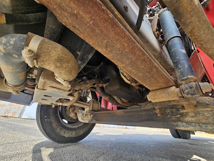 2016-freightliner-s2g-image-32