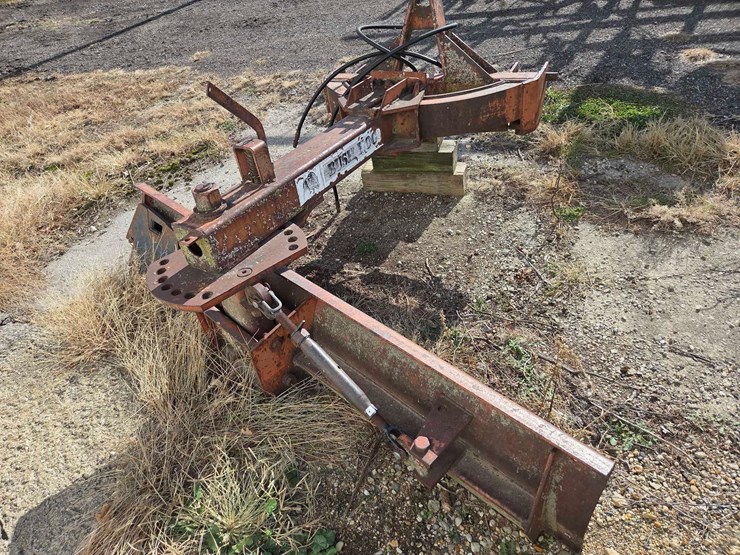 8'-bush-hog-3pt-grader-blade-image-7