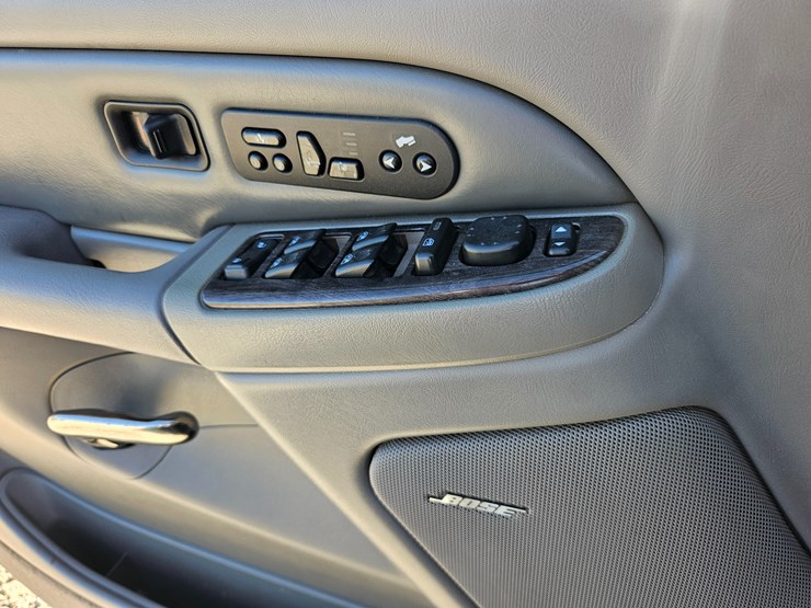 2004-gmc-yukon-image-43