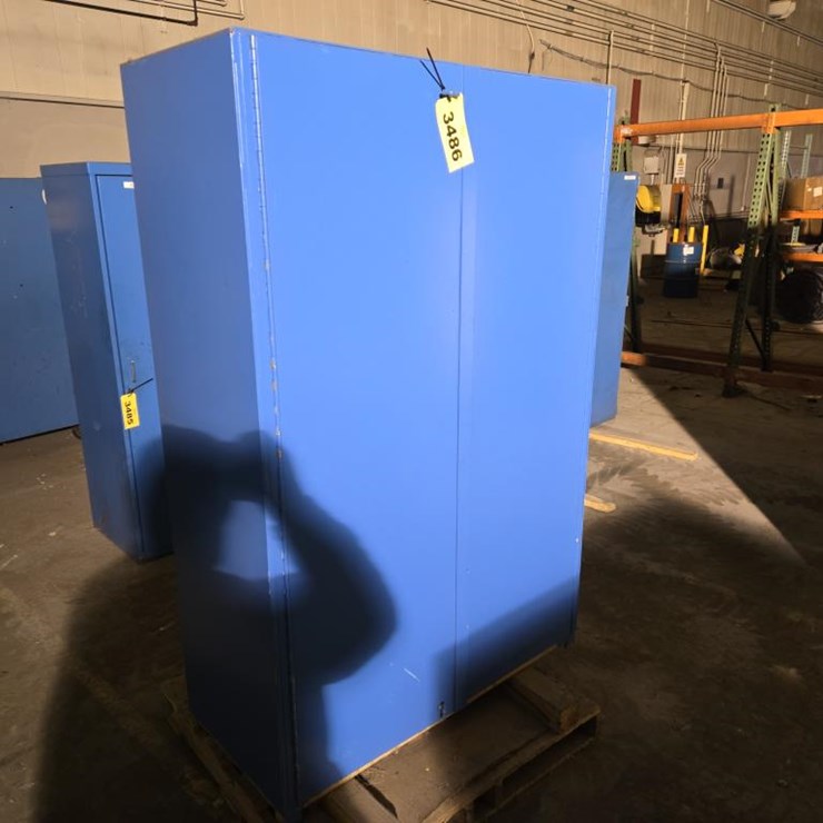 #3486 • Approx. 48"x21"x72" Cabinet