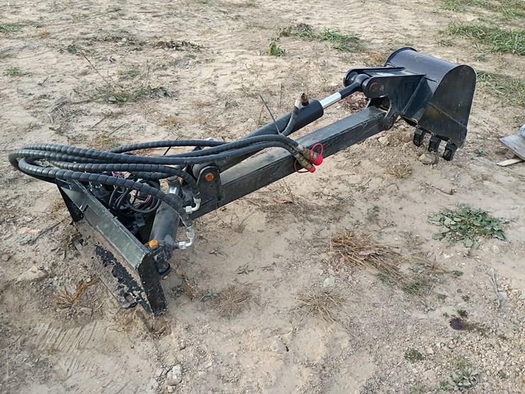 #22205-•-mini-skid-steer-articulating-backhoe-attachment-image-4