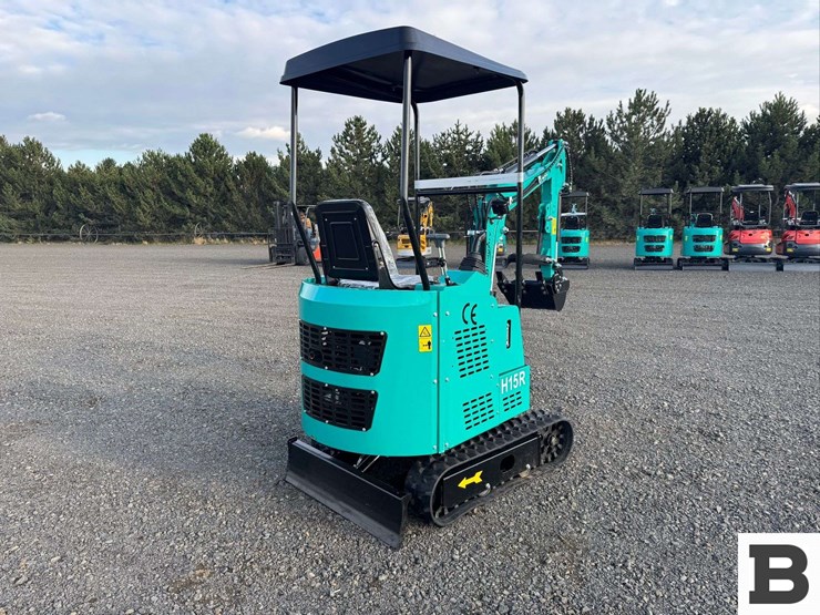 2025-cfg-industrial-h15r-mini-excavator-image-6