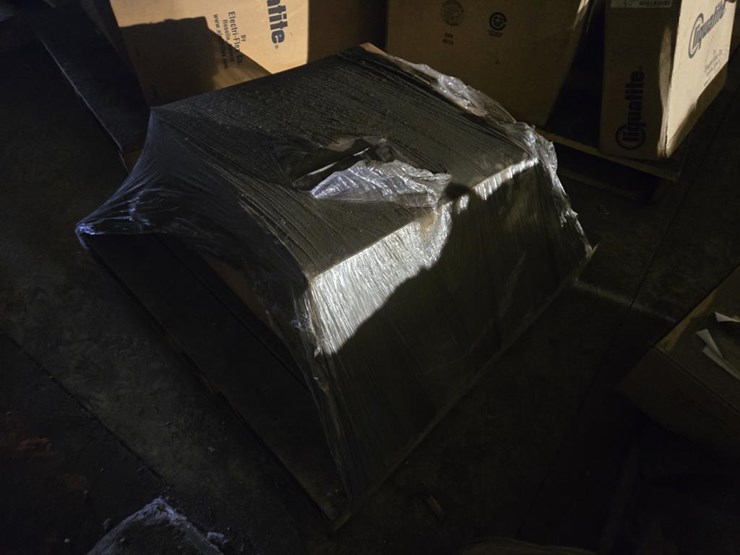 #3444-•-(2)-liquatite-1-1/4"x50'-rolls-image-2