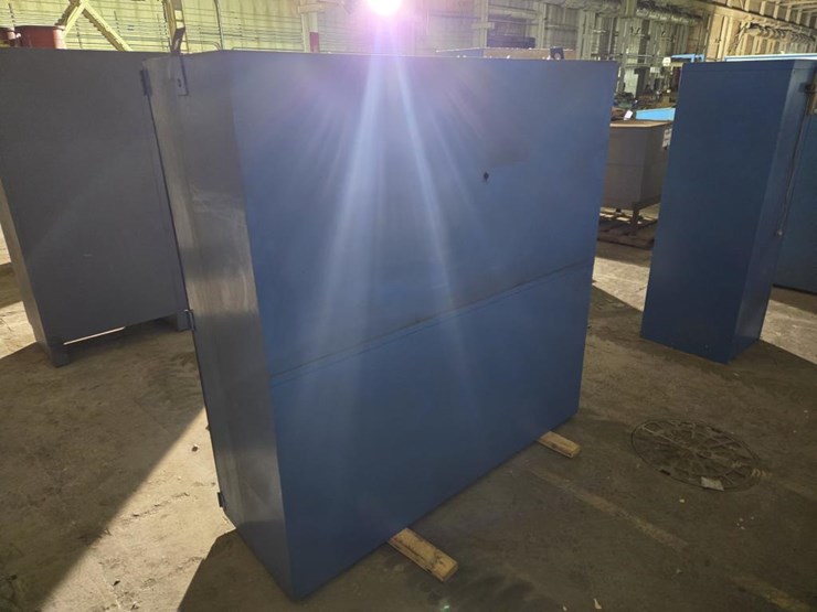 #3491-•-approx.-72"x24"x72"-cabinet-image-3