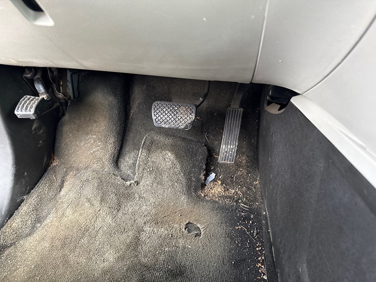 2015-chevrolet-equinox-image-23