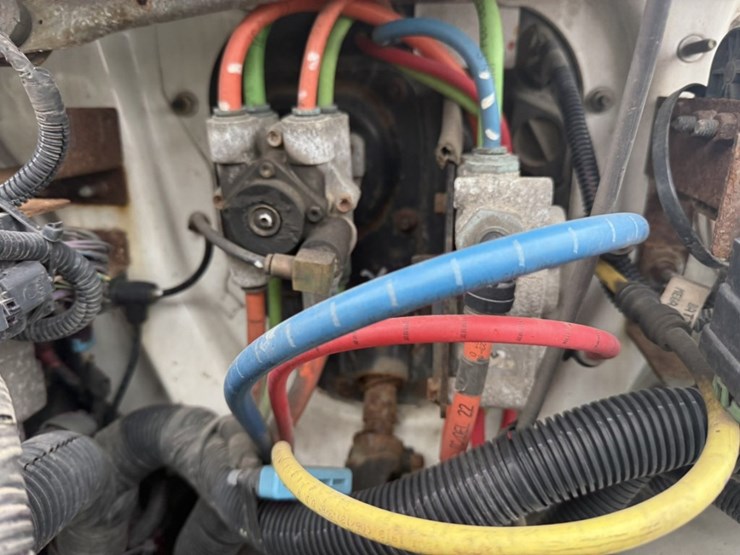 2013-international-4300-sba-image-12