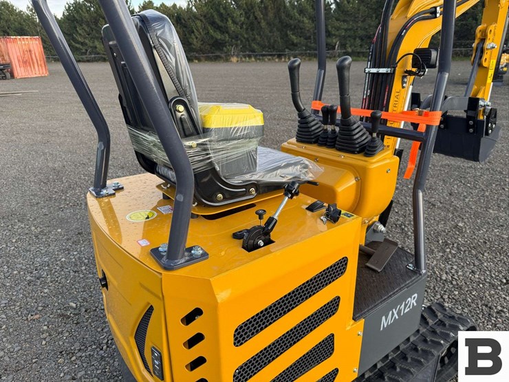 2025-cfg-industrial-mx12r-mini-excavator-image-21