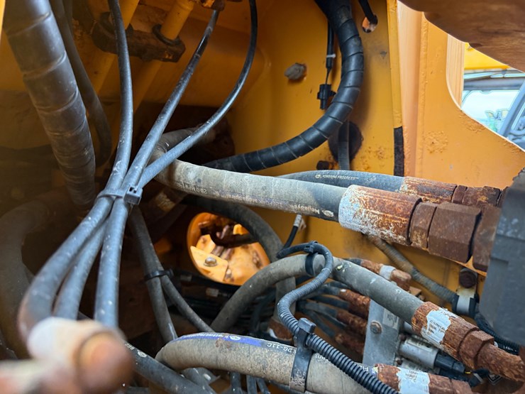 hyundai-hl940-image-102