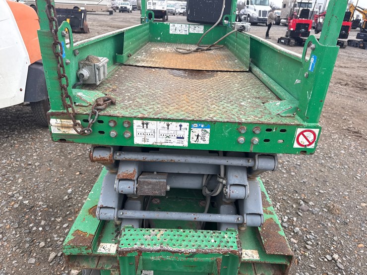 #97-•-skyjack-sj3219-scissor-lift-2207610-inv#33269-image-9
